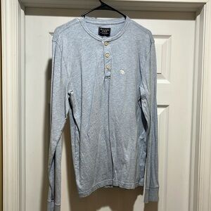 Abercrombie & Fitch men’s button T-shirt, long sleeve size large blue